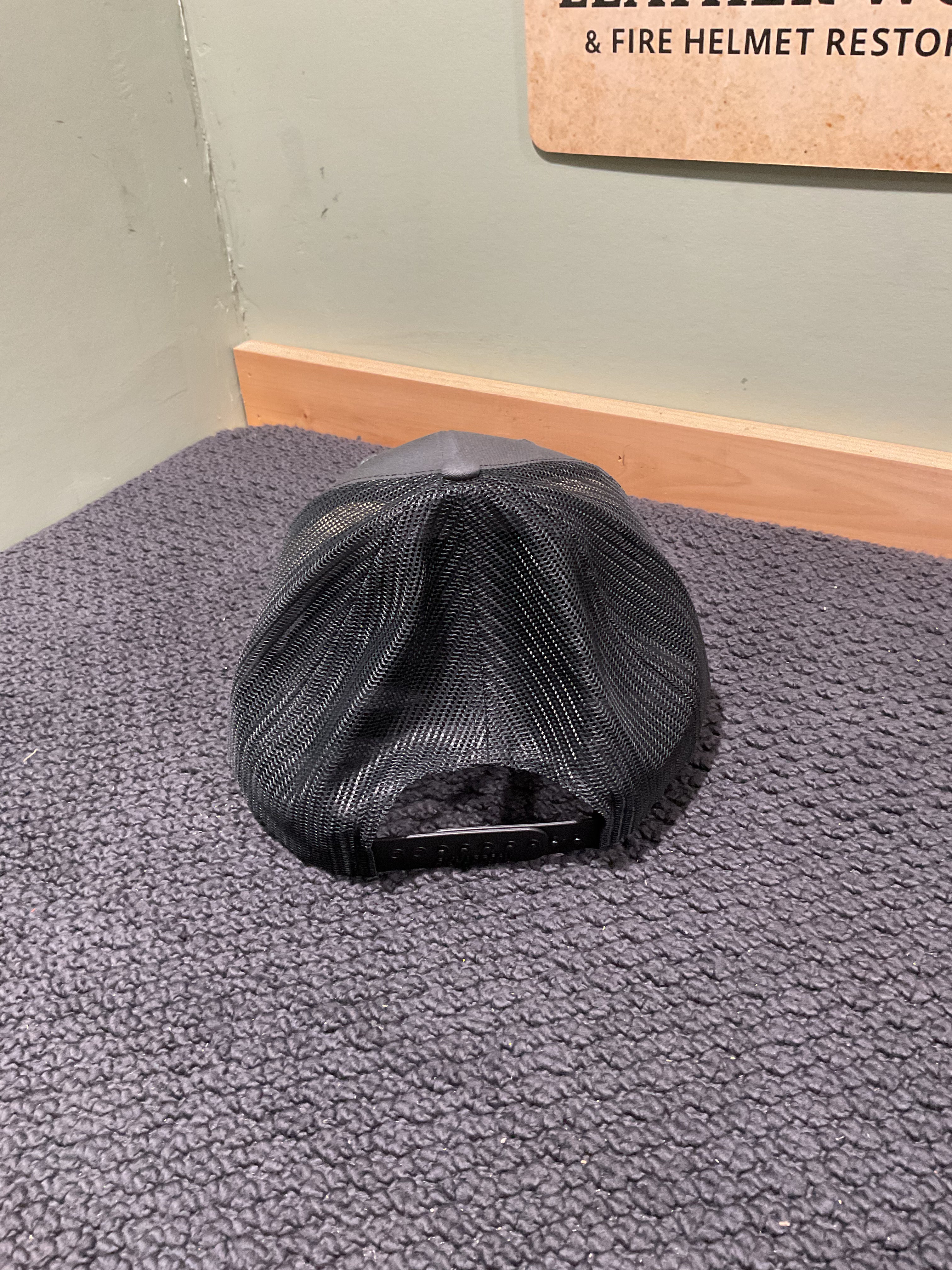 Richardson Flexfit, and Snapback hats ￼